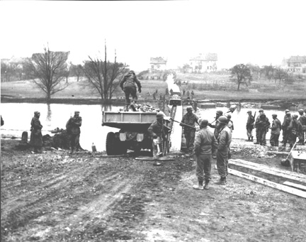 Engineers at Saar River Crossing