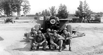 Members- B/718th FA Bn Cp Van Dorn, MS 1944