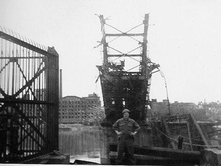 Crosser Hq 863d FA Bn Germany 1945