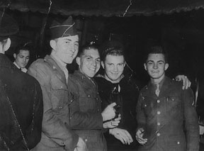 253 soldiers in New York Nov 44