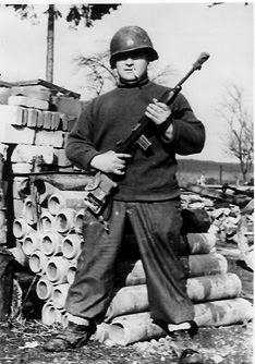 Perrucci 563d Sig Co 1945