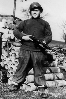 Perrucci 563d Sig Co 1945