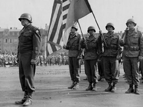 Third Division receives French Croix de Guerre
